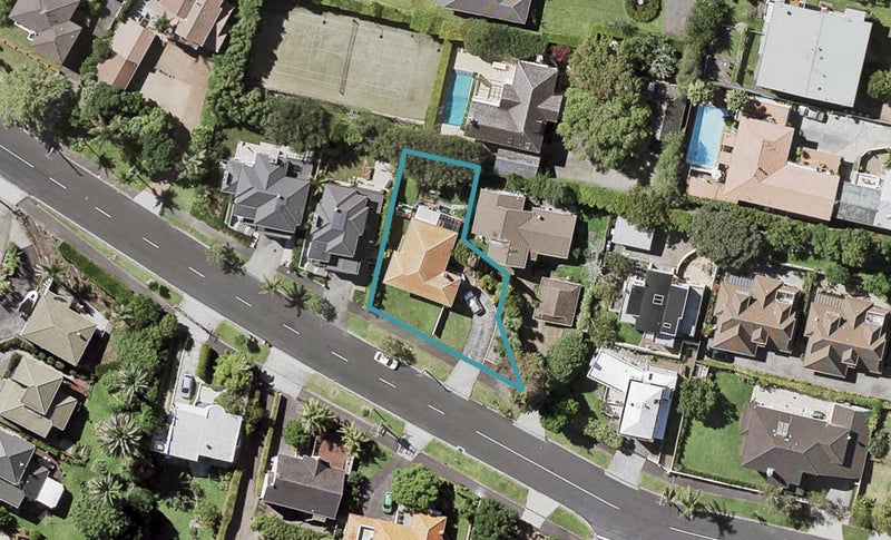 42 Nihill Crescent, Mission Bay, Auckland - Carousel 1