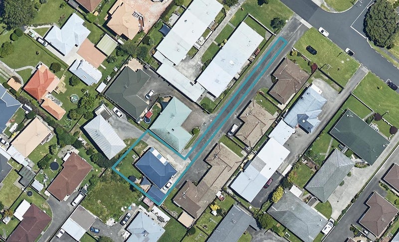 202 Fourteenth Avenue, Tauranga South, Tauranga - Carousel 1