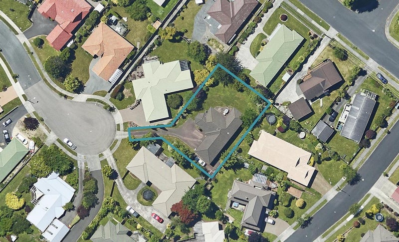 18 Kahurangi Drive, Lynmore, Rotorua - Carousel 1