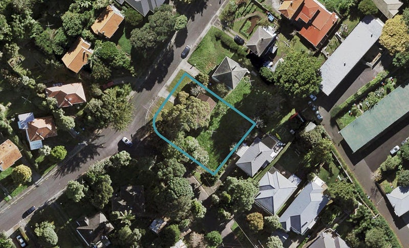 42 Mount Royal Avenue, Mount Albert, Auckland - Carousel 1
