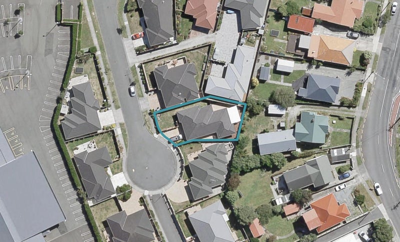 27 Moana Grove, Waiwhetu, Lower Hutt - Carousel 1