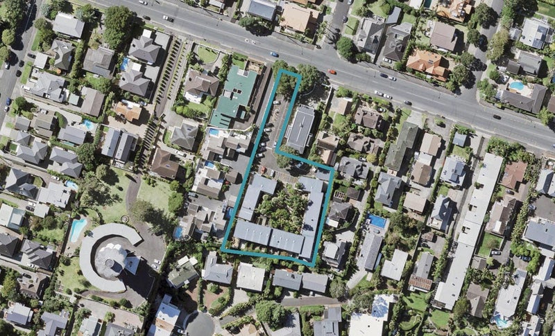 5/72 Kitchener Road, Milford, Auckland - Carousel 1