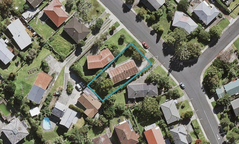 6 Velma Road, Hillcrest, Auckland - Carousel 1