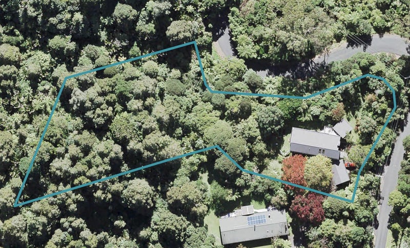 27 Bush Road, Waiatarua, Auckland - Carousel 1