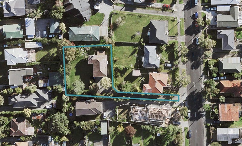 21 Whitney Street, New Windsor, Auckland - Carousel 1