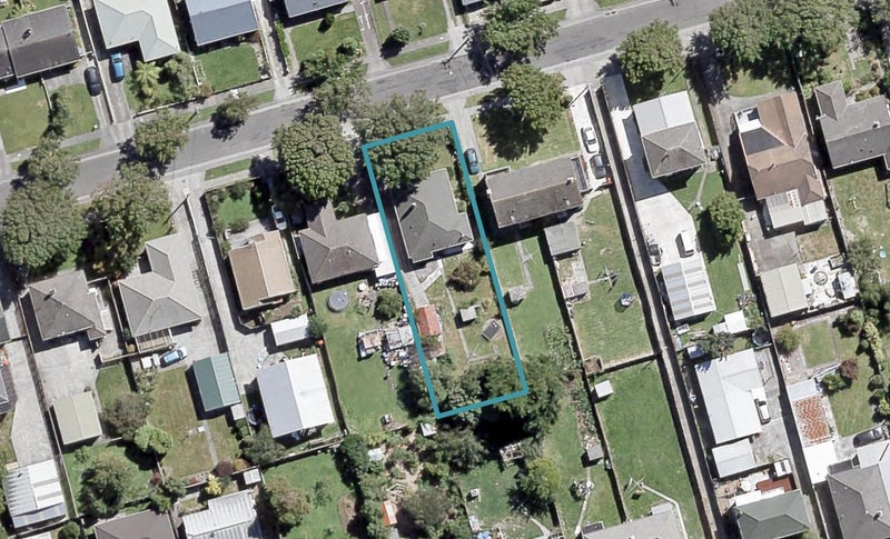 22 Bush Street, Naenae, Lower Hutt - Carousel 1