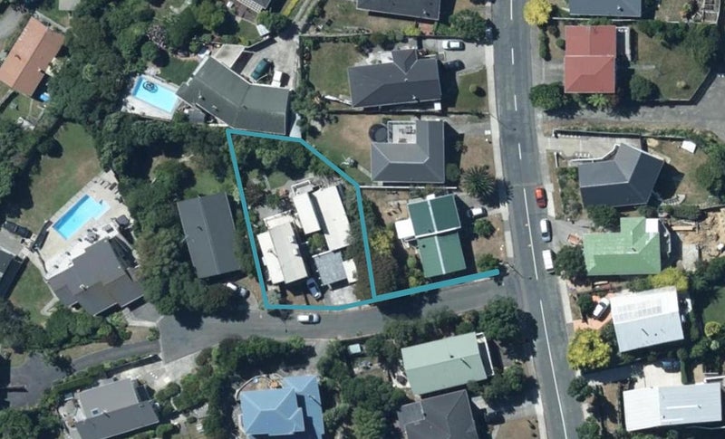 8 Paua Place, Camborne, Porirua - Carousel 1