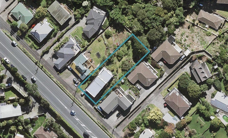 313 Glenfield Road, Glenfield, Auckland - Carousel 1