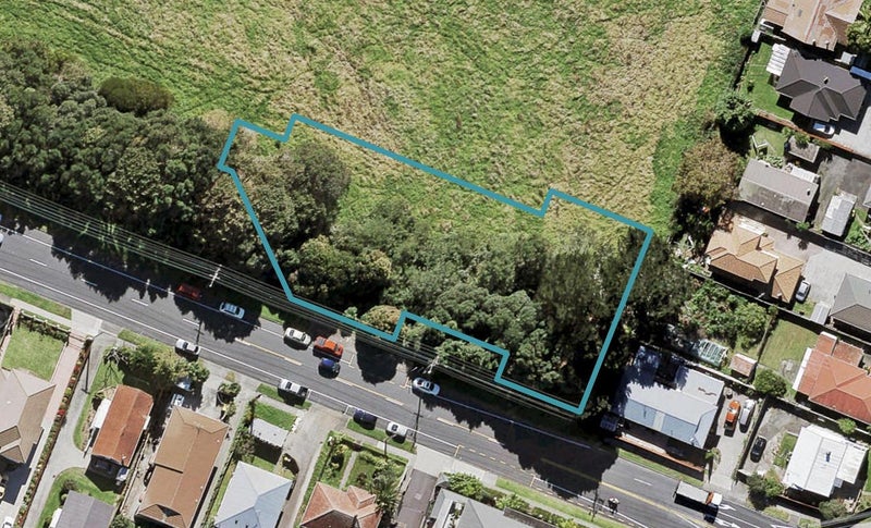 101/50 Clay Works Lane, New Lynn, Auckland - Carousel 1