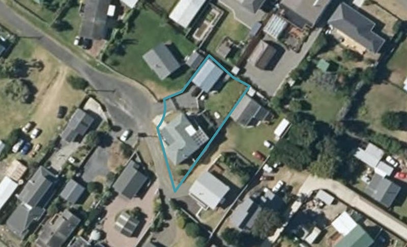 4 Rosvall Place, Foxton Beach, Foxton - Carousel 1