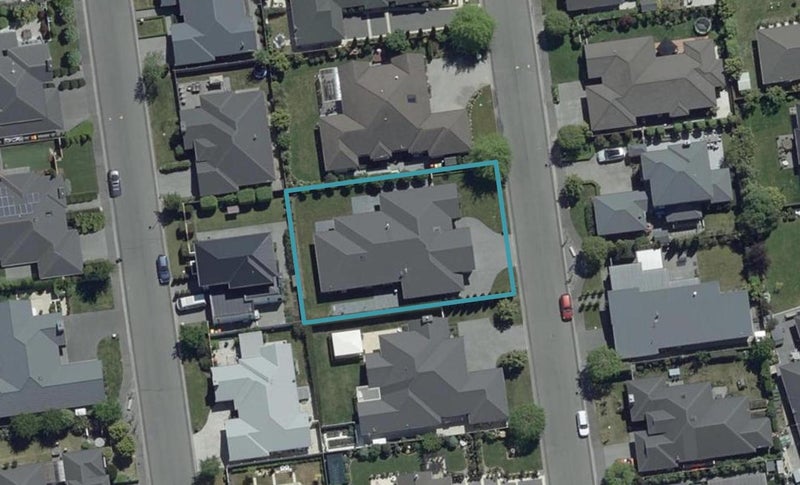 28 Applefield Court, Northwood, Christchurch - Carousel 1