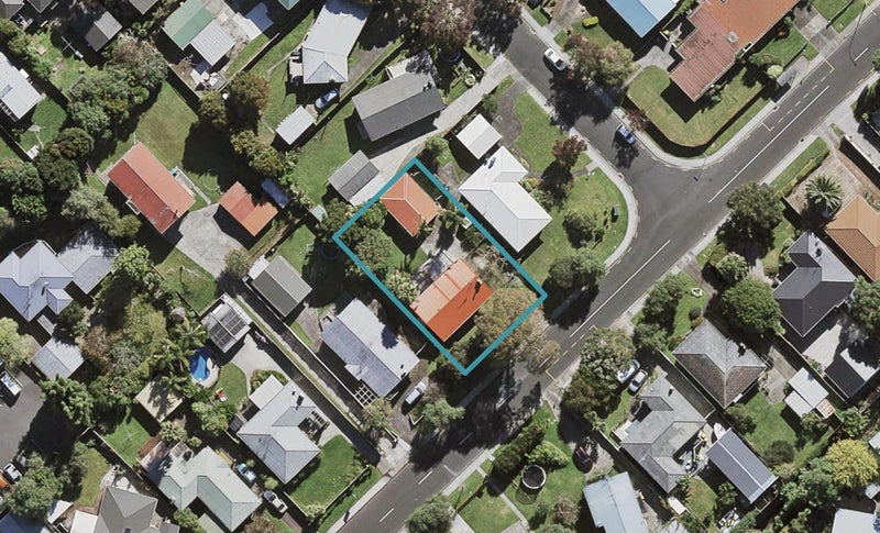24 Sylvia Road, Hillcrest, Auckland - Carousel 1