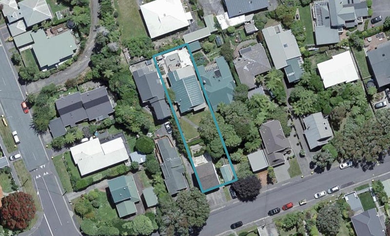 22A Plymouth Street, Karori, Wellington - Carousel 1
