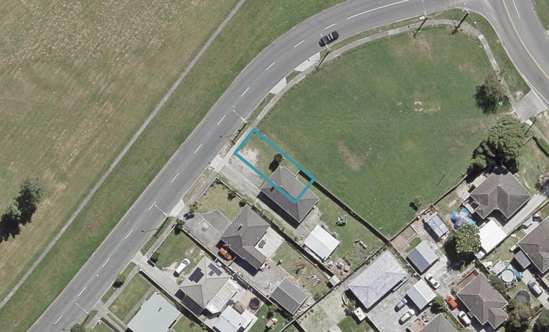 1247 Taita Drive, Taita, Lower Hutt - Carousel 1