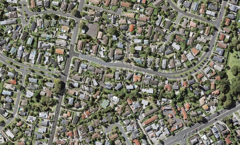2/15 Meadway, Sunnyhills, Auckland - Carousel 1