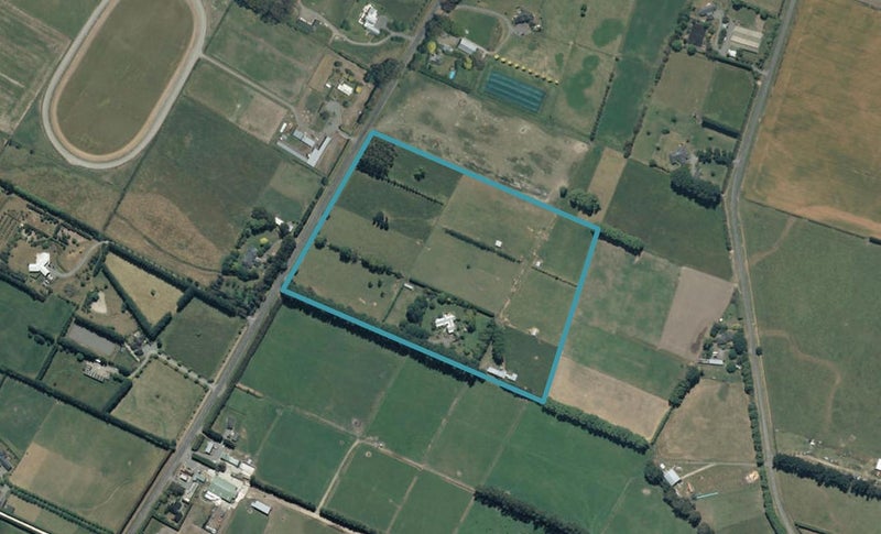 443 Ellesmere Road, Christchurch - Carousel 1
