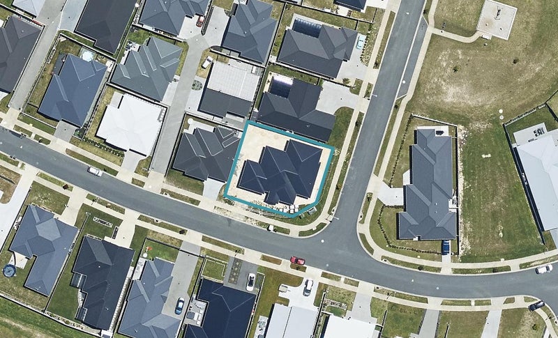 51 Puhirake Crescent, Pyes Pa, Tauranga - Carousel 1