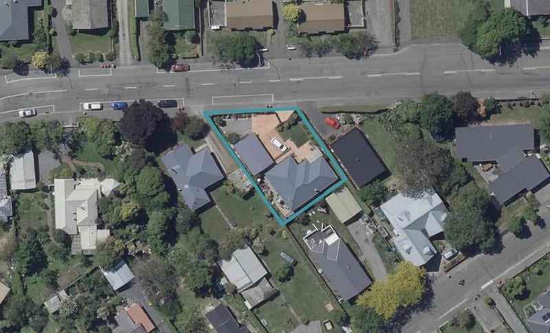 11 Martindales Road, Heathcote Valley, Christchurch - Carousel 1