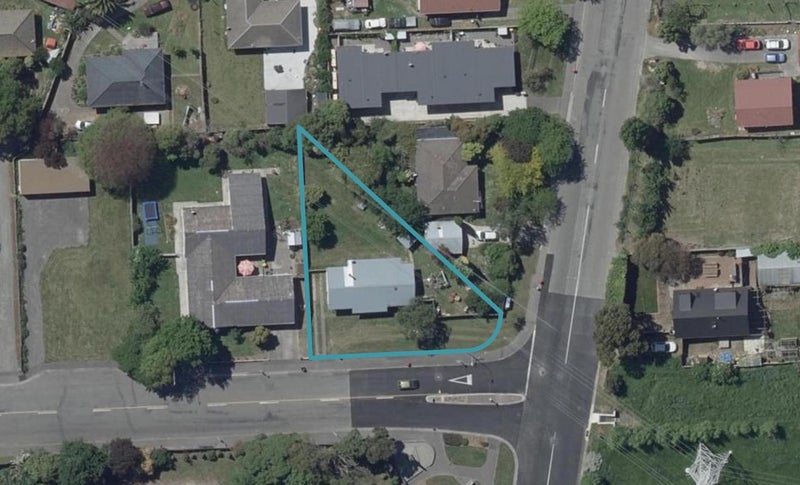 2 Martindales Road, Heathcote Valley, Christchurch - Carousel 1