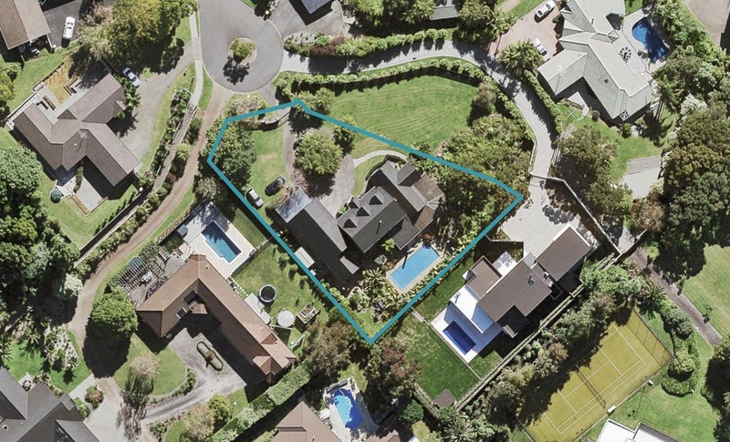 22 Wainoni Heights, Greenhithe, Auckland - Carousel 1
