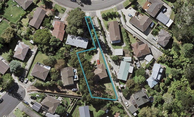 22 Regency Place, Sunnynook, Auckland - Carousel 1