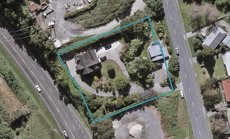 1/40 Junction Street, Welbourn, New Plymouth - Carousel 1