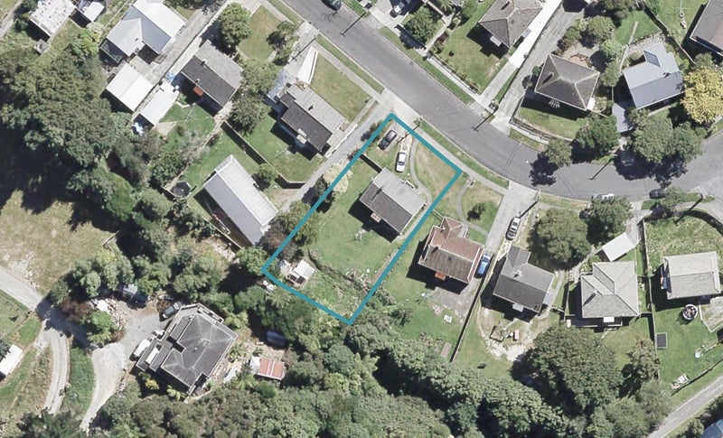 69 Wilkie Crescent, Naenae, Lower Hutt - Carousel 1