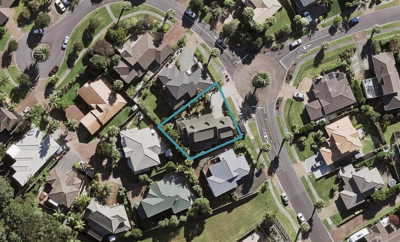 16 Calypso Way, Unsworth Heights, Auckland - Carousel 1