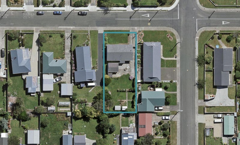 23 Holloway Street, Waikiwi, Invercargill - Carousel 1