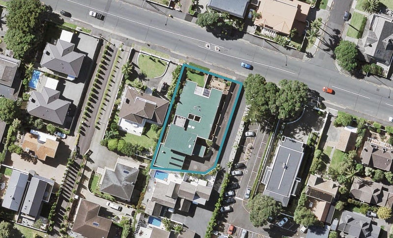 2/78 Kitchener Road, Milford, Auckland - Carousel 1
