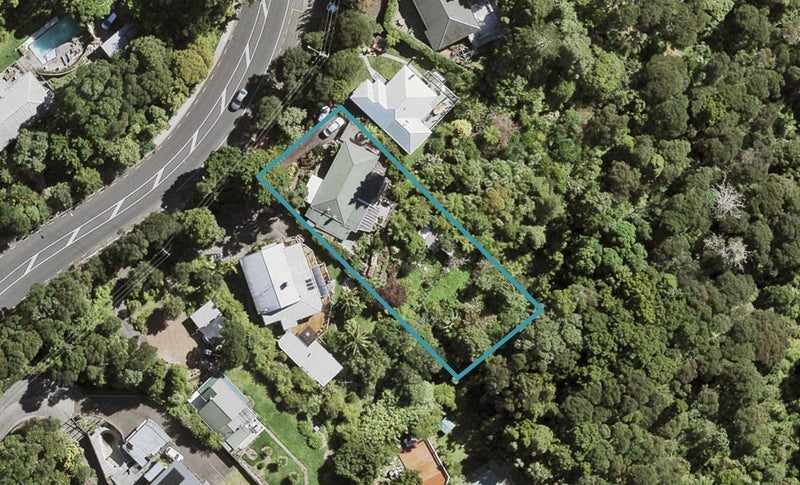 332 Titirangi Road, Titirangi, Auckland - Carousel 1