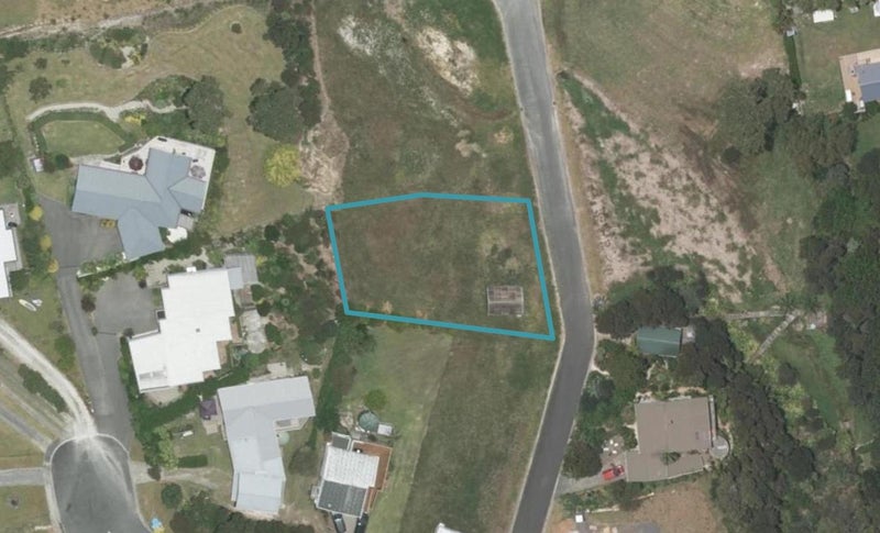 5 Lee Place, Mangawhai Heads, Mangawhai - Carousel 1