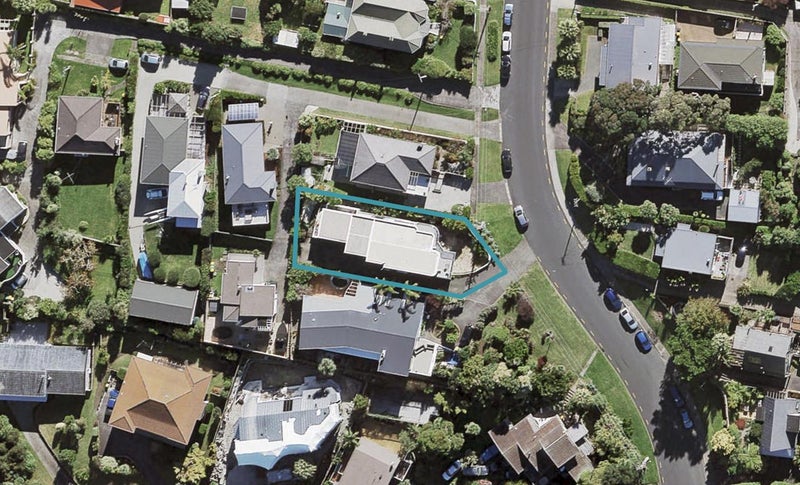 19 Colonial Road, Chatswood, Auckland - Carousel 1