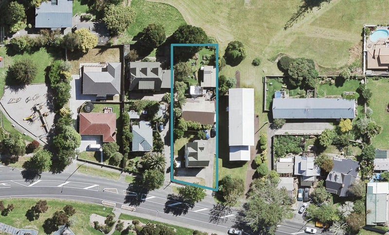 1/755 Swanson Road, Swanson, Auckland - Carousel 1