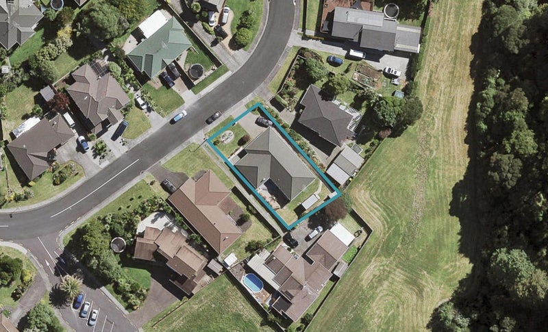 37 Vintage Drive, Henderson, Auckland - Carousel 1