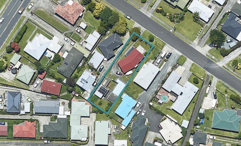 44 Chadwick Road, Greerton, Tauranga - Carousel 1