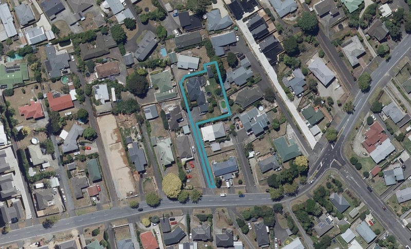 92 Mahoe Street, Melville, Hamilton - Carousel 1