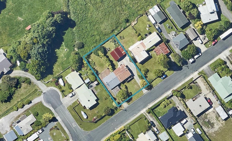 19A Charles Road, Hannahs Bay, Rotorua - Carousel 1