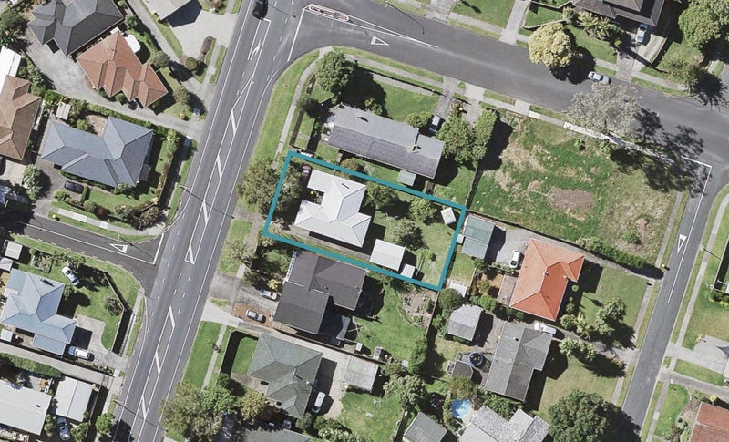 92 Botany Road, Botany Downs, Auckland - Carousel 1