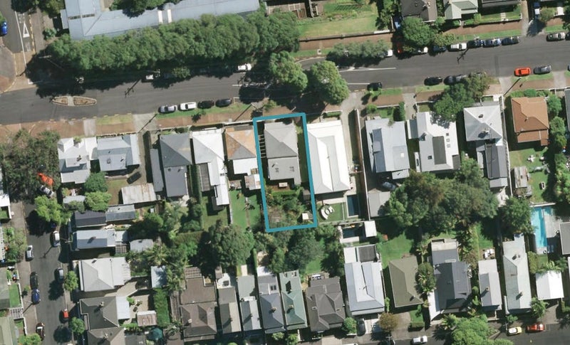 42A Pompallier Terrace, Ponsonby, Auckland - Carousel 1
