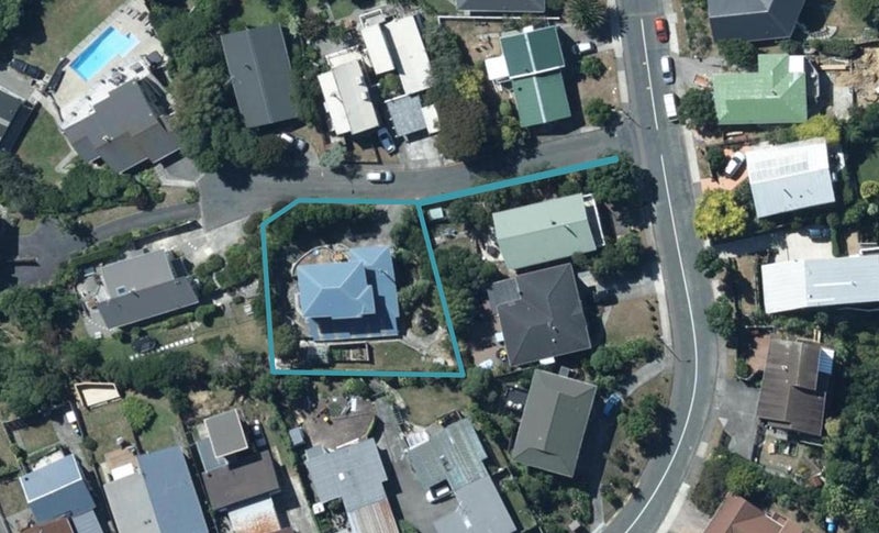 1 Paua Place, Camborne, Porirua - Carousel 1