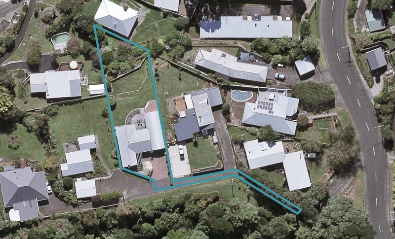 56B Queens Road, Glen Avon, New Plymouth - Carousel 1