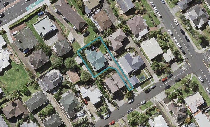 27A Napier Avenue, Takapuna, Auckland - Carousel 1