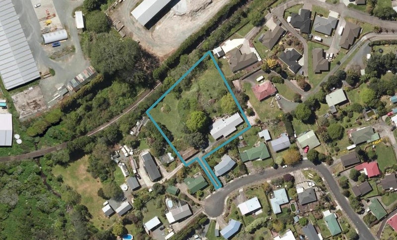 11A Whitelaw Place, Te Kamo, Whangārei - Carousel 1