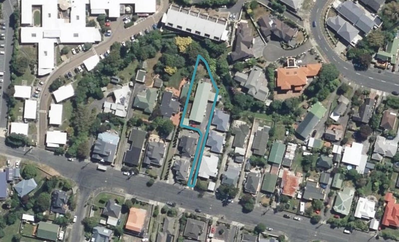 24B Whites Line West, Woburn, Lower Hutt - Carousel 1