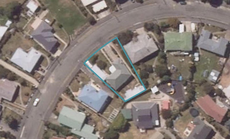 7 Glendale Crescent, Holmes Hill, Oamaru - Carousel 1