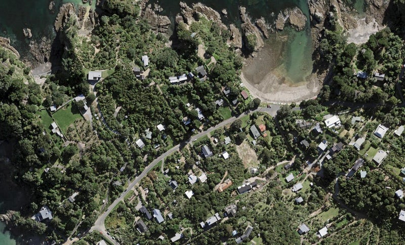93 Great Barrier Road, Oneroa, Waiheke Island - Carousel 1
