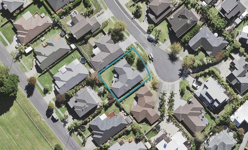 9 Dove Place, Schnapper Rock, Auckland - Carousel 1