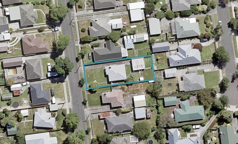 52 Clyma Street, Elderslea, Upper Hutt - Carousel 1