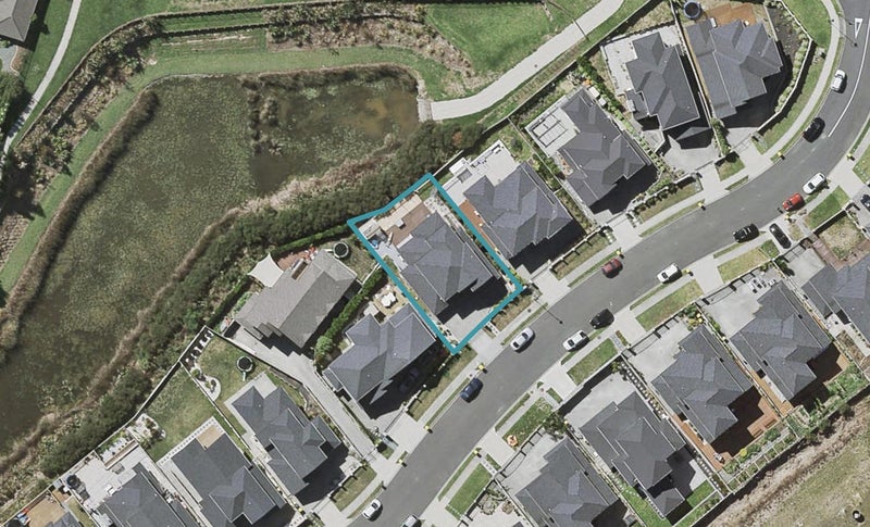 9 Ballyboe Place, Pinehill, Auckland - Carousel 1